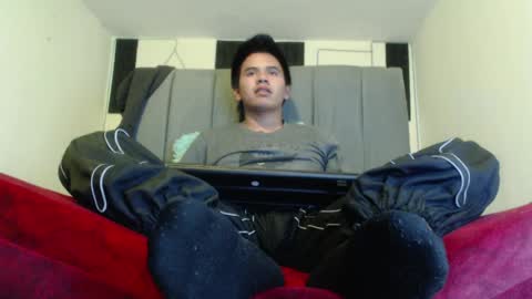 Snapshot of adonis_latin_19 chatting on May 30, 2026, 3:47 am adonis_latin_19 online show from May 30, 2026, 3:47 am