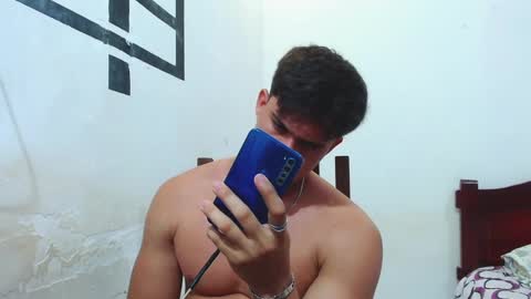 Snapshot of adonis_walkerx chatting on January 8, 2025, 1:42 am adonis_walkerx online show from January 8, 2025, 1:42 am