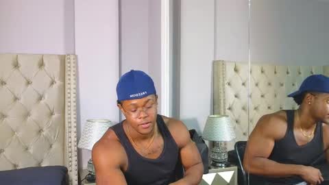 Adonis Knight  online show from January 20, 2025, 11:54 pm