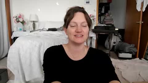 adorable22 online show from February 18, 2026, 7:21 pm