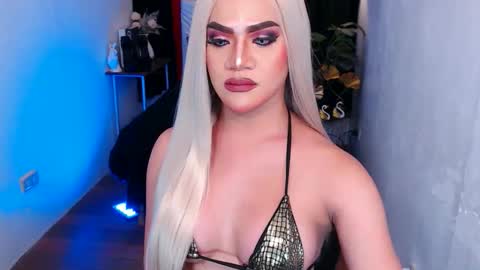 adorable_andrea online show from December 8, 2024, 9:52 pm