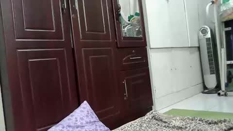 annelovesu online show from November 26, 2025, 4:30 pm