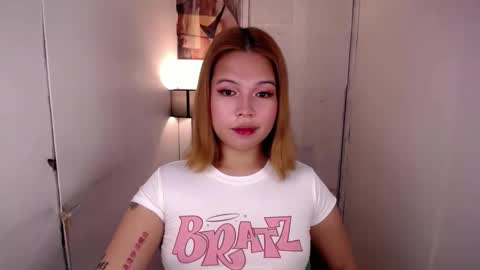 adorabletsforyouxx online show from September 12, 2025, 6:08 pm