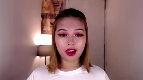 adorabletsforyouxx online show from September 22, 2025, 6:21 pm