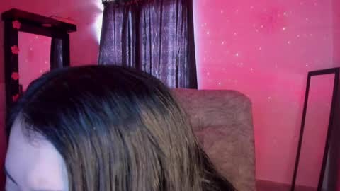 Stormi online show from March 4, 2025, 9:54 pm