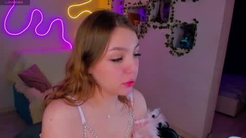 Snapshot of adrean_sofi chatting on January 23, 2025, 4:48 pm adrean_sofi online show from January 23, 2025, 4:48 pm