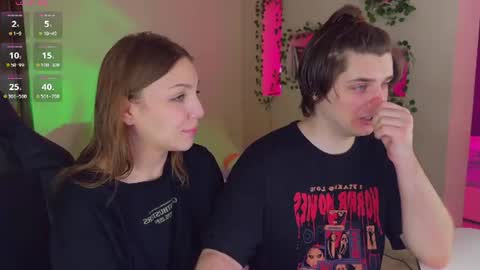 adrean_sofi online show from June 9, 2026, 6:47 am