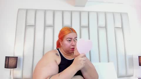 ANDREA PEREZ online show from March 1, 2025, 11:39 am