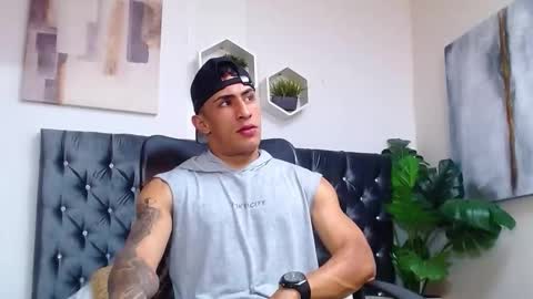   online show from October 1, 2025, 6:14 pm