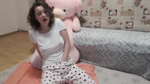 adriana online show from December 3, 2024, 2:16 pm