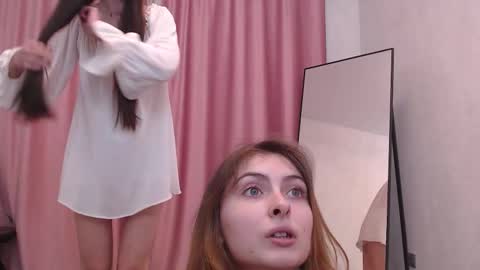 Adriana online show from February 23, 2026, 7:11 pm