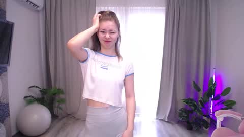 Adriana online show from February 26, 2026, 7:07 am