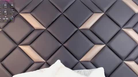 Adriana Harlow online show from June 9, 2026, 7:14 pm