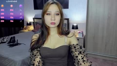 Snapshot of adrianfay chatting on October 14, 2025, 11:44 am AdrianFay online show from October 14, 2025, 11:44 am
