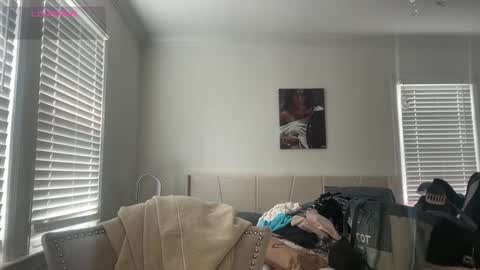 Snapshot of adriannarodriguez chatting on September 13, 2025, 6:18 pm Adrianna  online show from September 13, 2025, 6:18 pm