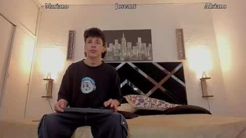 Adrian online show from October 9, 2025, 3:15 am