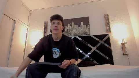 Adrian online show from October 15, 2025, 3:17 am