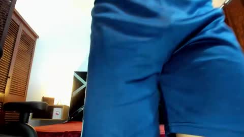 Adrian online show from April 15, 2026, 4:19 am