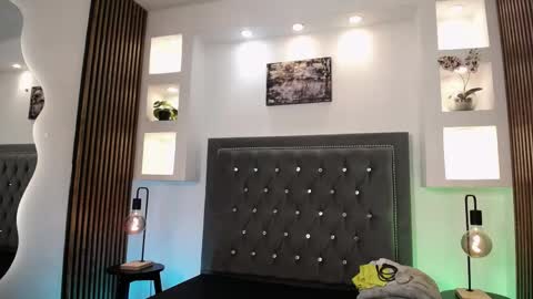 adrianstark_ online show from June 7, 2026, 12:20 pm