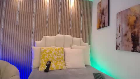 adrianstark_ online show from June 23, 2026, 12:47 pm