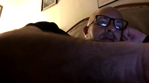 adrienfromparis online show from April 13, 2026, 7:52 pm