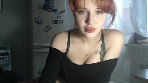 AdrienneLunar online show from February 20, 2026, 11:43 am