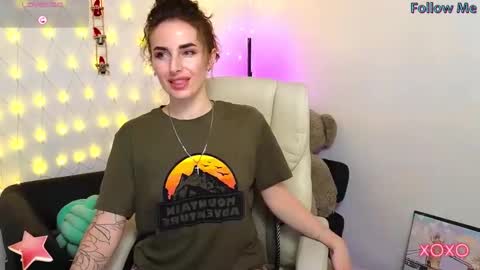 Snapshot of adrihanna chatting on January 29, 2025, 4:19 pm Adriana online show from January 29, 2025, 4:19 pm