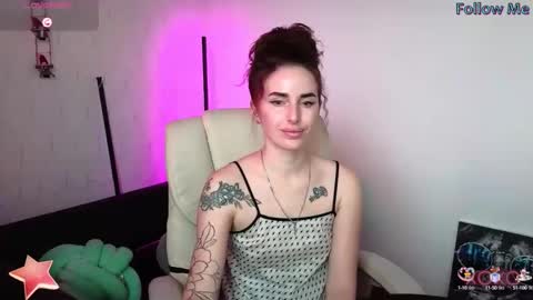 Snapshot of adrihanna chatting on February 5, 2025, 1:22 pm Adriana online show from February 5, 2025, 1:22 pm