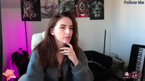 Snapshot of adrihanna chatting on February 13, 2025, 10:12 am Adriana online show from February 13, 2025, 10:12 am