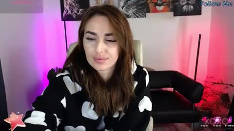 Snapshot of adrihanna chatting on March 4, 2025, 5:24 pm Adriana online show from March 4, 2025, 5:24 pm