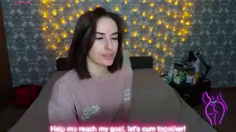 Snapshot of adrihanna chatting on December 5, 2025, 6:22 am Adriana online show from December 5, 2025, 6:22 am