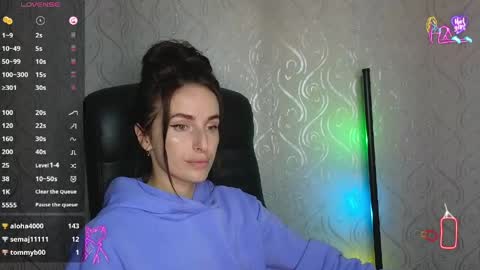 Adriana online show from June 1, 2026, 6:20 pm