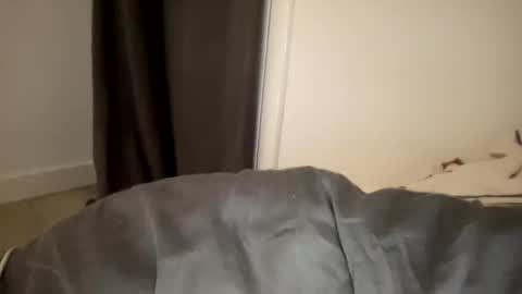 adriiiii online show from March 2, 2025, 3:34 am