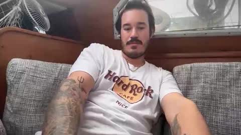 adriiiiiiiiano online show from February 17, 2026, 3:08 pm