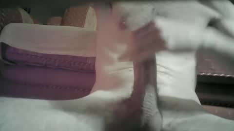 ADRY SKY online show from January 7, 2025, 12:45 am