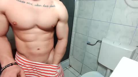 Mrrfitt online show from March 6, 2025, 6:08 am