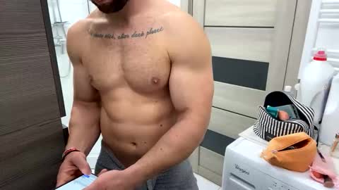 Mrrfitt online show from September 28, 2025, 4:12 pm