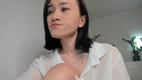 Aenie online show from January 14, 2026, 10:54 am