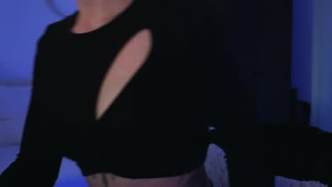 Snapshot of aelia_anara chatting on May 24, 2026, 3:22 am Aelia online show from May 24, 2026, 3:22 am
