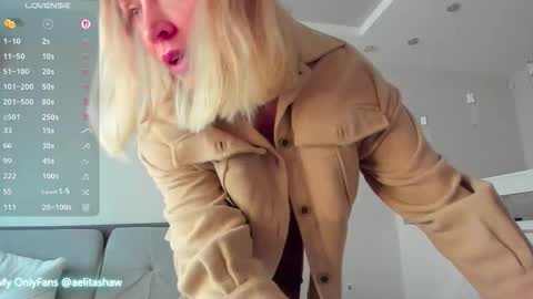 Snapshot of aelitashaw chatting on February 20, 2026, 6:19 am Aelita online show from February 20, 2026, 6:19 am