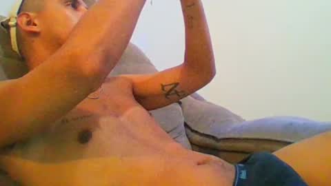 Luci online show from January 19, 2025, 3:18 am