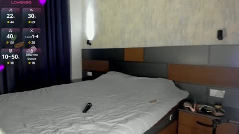 Snapshot of aeries_steel chatting on December 24, 2024, 4:55 am Aeries online show from December 24, 2024, 4:55 am