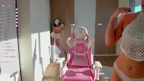 Naomi My instagram account - teasing naomi online show from October 12, 2025, 3:05 am