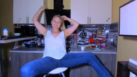 OneAfa online show from December 15, 2024, 3:45 am