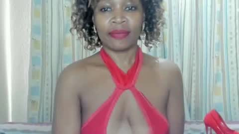 Snapshot of aficangagqueen chatting on November 9, 2025, 5:17 am AfricanSquirtQueen online show from November 9, 2025, 5:17 am