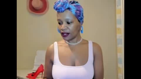 AfricanSquirtQueen online show from March 10, 2026, 3:33 am