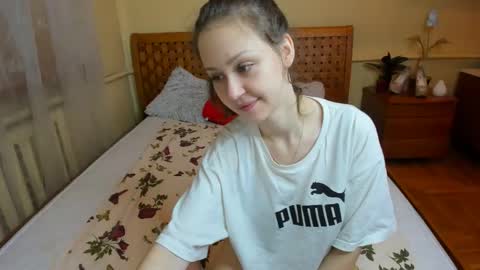 Afina online show from December 1, 2025, 1:49 pm