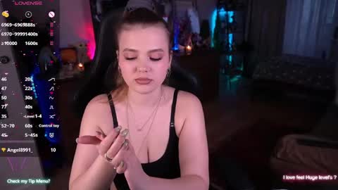 Afina online show from June 3, 2026, 4:56 pm