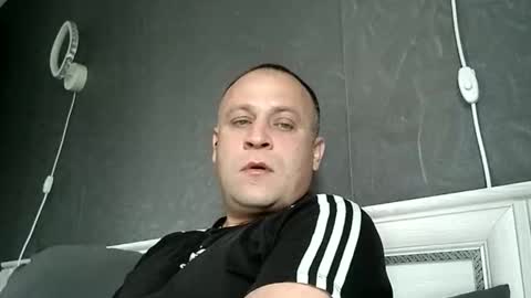 Sasha online show from October 16, 2025, 5:52 am