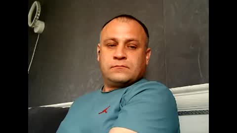 Sasha online show from March 31, 2026, 6:14 am